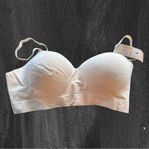 Elegant Cream Strapless Bra.   L13